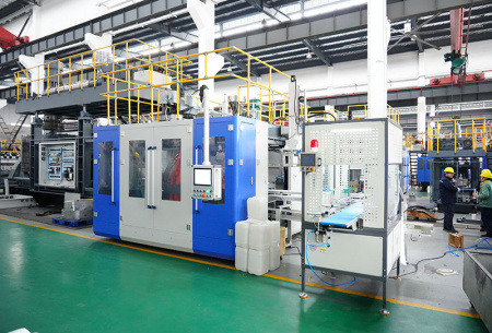 HSE-30L экструзионно-выдувная машина